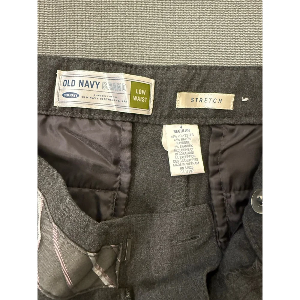 Flared Leg Dress Pants Old Navy Gray Size 4 w/Faux Belt Low waist Stretch